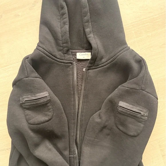 Comfrt Travel Essentials Zip-Up Hoodie XS - Picture 2 of 6